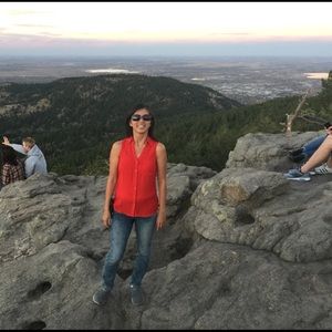 Meet your Posher, Huyen